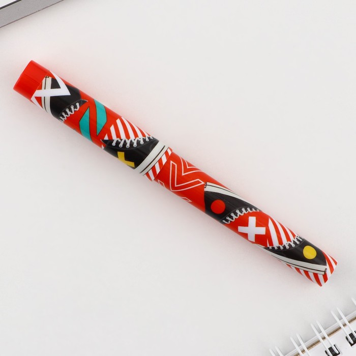 Ручка пластик с колпачком «Кеды»