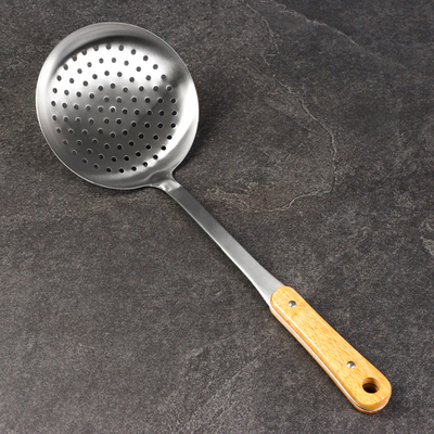 Шумовка для казана Шафран, 42 см, диаметр 16 см, деревянная ручка, металл