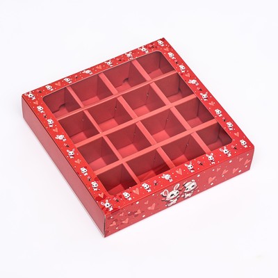Коробка под 16 конфет, красная «Зайки» 17.7×17.7×3.8 см