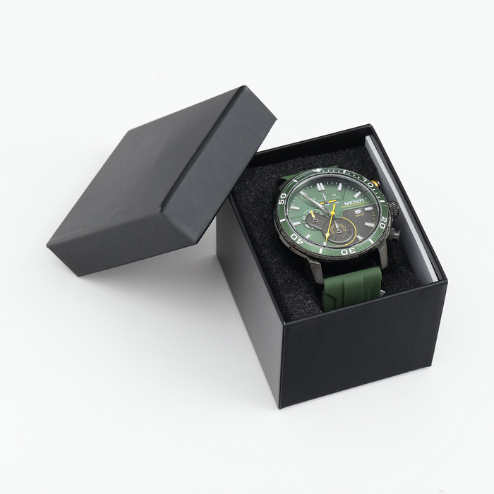 Часы наручные мужские, d-4.6 см, с хронографом, 3 АТМ, светящиеся, зеленые