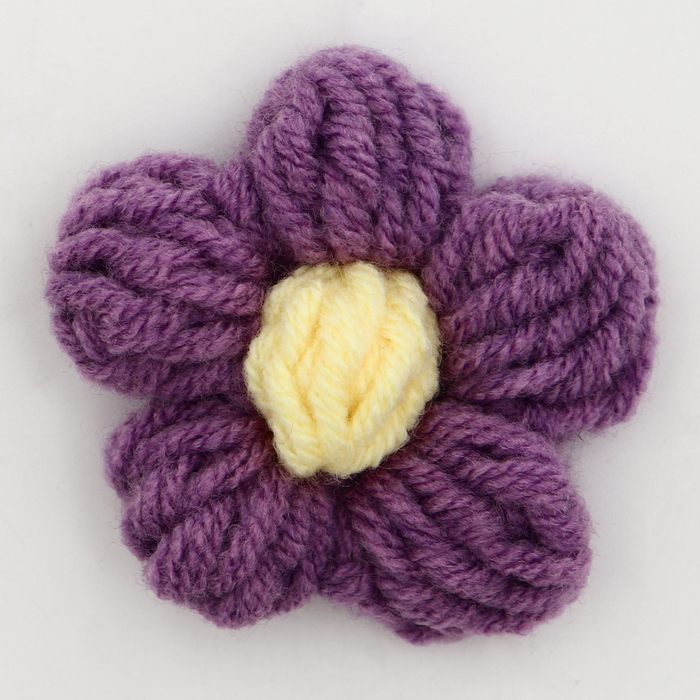 Цветок вязаный, набор 10 шт., размер 1 шт., 4 × 1,5 см, цвет фиолетовый