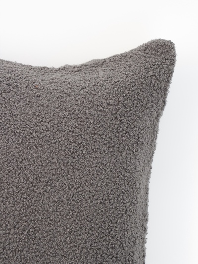 Наволочка декоративная «Этель» Boucle, 43×43 см, серая