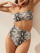 Купальник женский слитный с вырезом на животе MINAKU, размер 42, со змеиным принтом - Фото 1