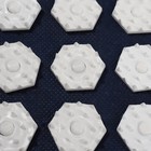 Ипликатор - коврик, основа спанбонд, 140 модулей, 28 × 64 см, цвет тёмно-синий/белый - фото 23530815