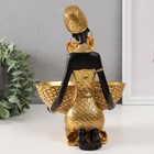 Сувенир полистоун подставка "Африканка сидит, с плетёной корзиной" золото 16х16х23 см - фото 25330162