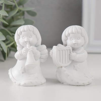 Фигурка полистоун «Малыш-ангелочек с музыкальным инструментом», 4×5×6.4 см, МИКС