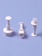 Плунжеры кондитерские «Сердечко», набор 3 шт.: 1.6×1.1 см, 1.4×1 см, 1×1 см, пластик, белые - Фото 2