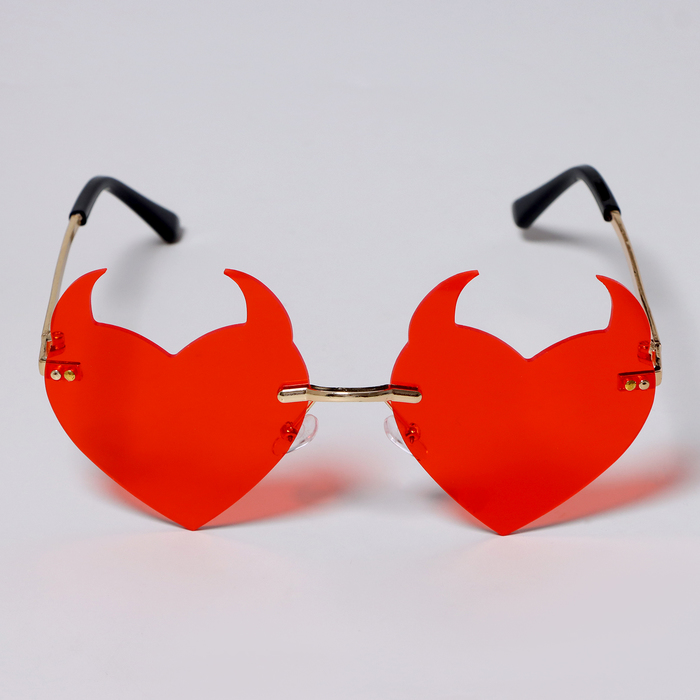 Карнавальые очки "Сердце дьявола", цвета МИКС