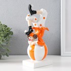 Сувенир полистоун "Клоун-акробат на шаре" бело-оранжевый 10х9,5х23 см - фото 4405384