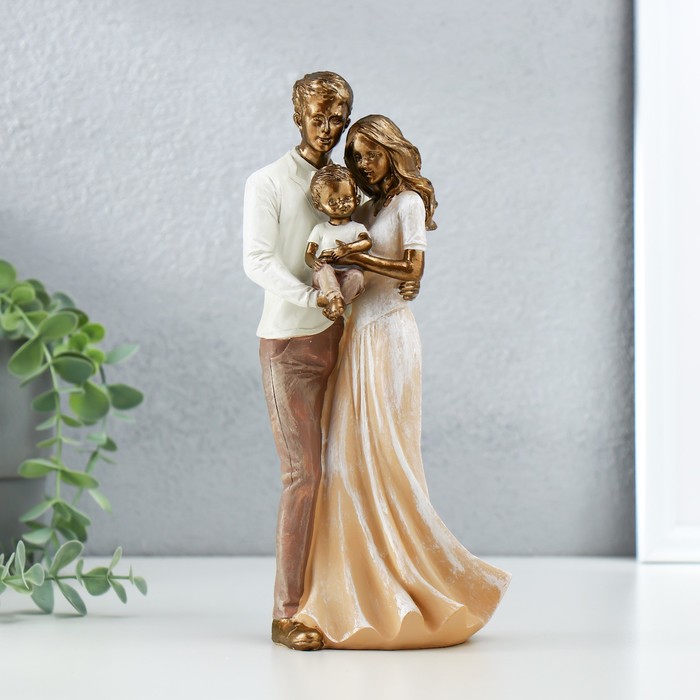 Фигурка полистоун «Родители с малышом», бронза, пастельные оттенки, 10.5×9×23.5 см