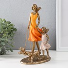 Сувенир полистоун "Мама с дочкой на прогулке с собаками" бронза, оранжевый 16х9,5х24 см - фото 2942687