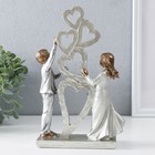 Фигурка полистоун «Малыши и инсталляция с сердцами», бронза, серебро, 15.5×6×23 см - Фото 3