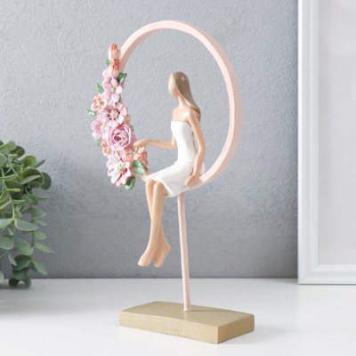 Фигурка полистоун «Девушка сидит в розовом кольце с цветами», 16×6×25.5 см