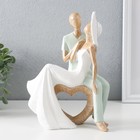 Фигурка полистоун «Ретро. Влюблённые сидят на сердце», бело-зелёный, 18×11×23.5 см - Фото 4