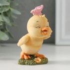 Фигурка полистоун «Утёнок с бабочкой на полянке», 6×5.5×9.5 см 9838026