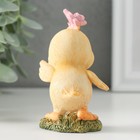 Фигурка полистоун «Утёнок с бабочкой на полянке», 6×5.5×9.5 см 9838026