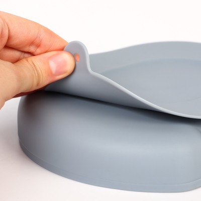 Тарелка детская 2 секции M&B «Слоник», 16×19.8×3, силикон, серый