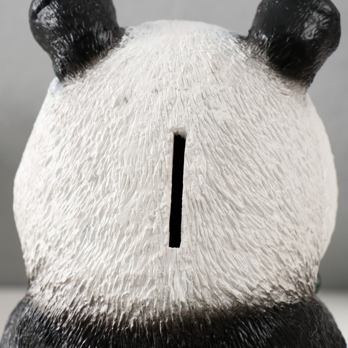 Копилка  "Панда жующая " высота 23 см, ширина 16 см, длина 14,5 см.