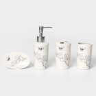 Набор аксессуаров для ванной комнаты Доляна «Изящество», 4 предмета (дозатор 250 мл, мыльница, 2 стакана), цвет белый - фото 8244881