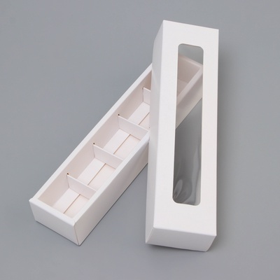 Коробка для 5 конфет с окном, с тонкими разделителями, белый 21×5.5×3.3 см