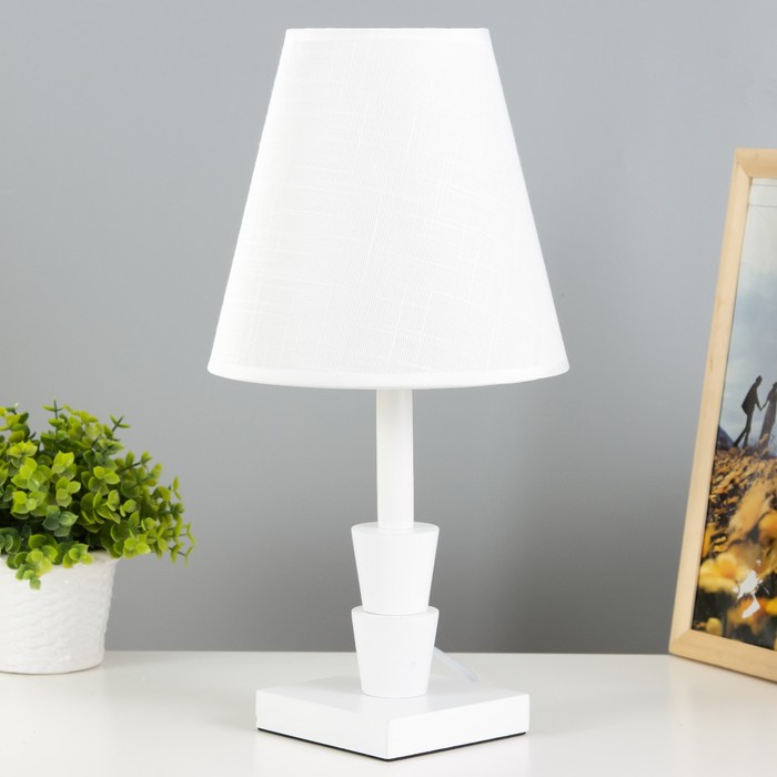 Настольная лампа «Ульн» E27 40 Вт белый 19.5×19.5×38 см RISALUX - Фото 1