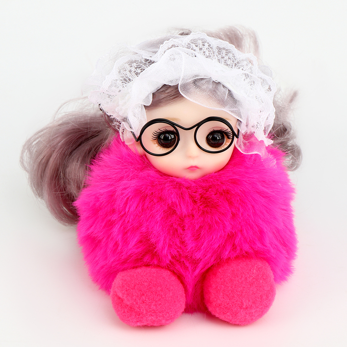 Мягкая игрушка «Куколка модница» на брелоке, 16 см, цвет фуксия