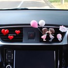 Игрушка в дефлектора авто, влюбленная парочка, к6 - Фото 1