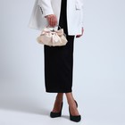 Сумка-клатч на фермуаре, цвет бежевый 10131236