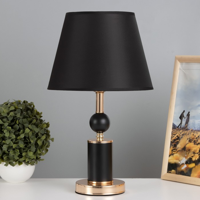 Лампа настольная RISALUX «Агата», E27, 40 Вт, чёрно-золотая, 25×25×42.5 см
