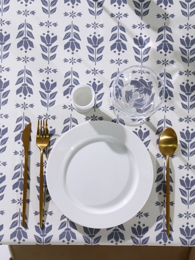 Скатерть Доляна "Аir flowers" 145*220 см, 100% п/э