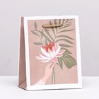 Пакет подарочный "Цветок с лепестками", 11,5 х 14,5 х 6,5 см - фото 321032897
