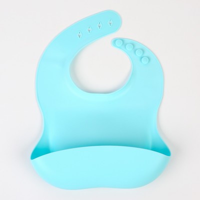 Детская посуда в наборе из силикона Крошка Я: нагрудник, тарелка на присоске, ложка, голубой