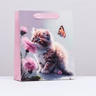 Пакет подарочный ламинированный вертикальный «Котёнок», 21×25×8 см - Фото 2
