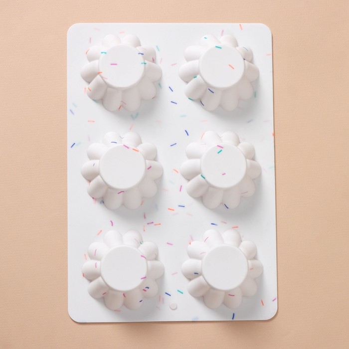 Форма силиконовая для выпечки KONFINETTA «Сладости. Пудинг», 6 ячеек, 25,8×17,8×3 см (7×7×3 см), цвет белый
