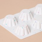 Форма для выпечки KONFINETTA «Сладости. Пудинг», силикон, 25.8×17.8×3 см, 6 ячеек (d=7 см), белая - Фото 3