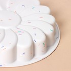 Форма для выпечки KONFINETTA «Ромашка», силикон, d=20 см (внутр. диаметр 18.5 см), белая - Фото 3