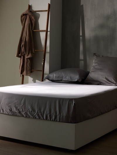 Простыня на резинке SL Home Tencel 200*200+30 см , цв. серый