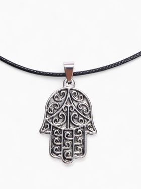 Кулон на шнурке «Рука Хамса» оберег, цвет чернёное серебро на чёрном шнурке, 40 см  (артикул 10218413)  большой выбор товаров оптом и в розницу по низким ценам с доставкой