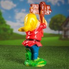 Садовая фигура "Гном с табличкой" 20х25х50см микс - Фото 9
