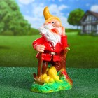 Садовая фигура "Гном с киркой" 15х19х35см - Фото 1