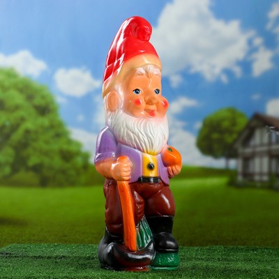 Садовая фигура "Гном с посохом" 13х17х50см