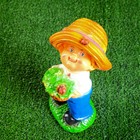 Садовая фигура "Мальчик в шляпе" 15х15х30см - Фото 4