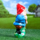 Садовая фигура "Гном-землекоп" 25см - Фото 4