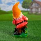 Садовая фигура "Гном с лопатой и полотенцем", 12х15х30см, МИКС - Фото 3