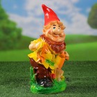 Садовая фигура "Гном с лопатой и полотенцем", 12х15х30см, МИКС - Фото 4