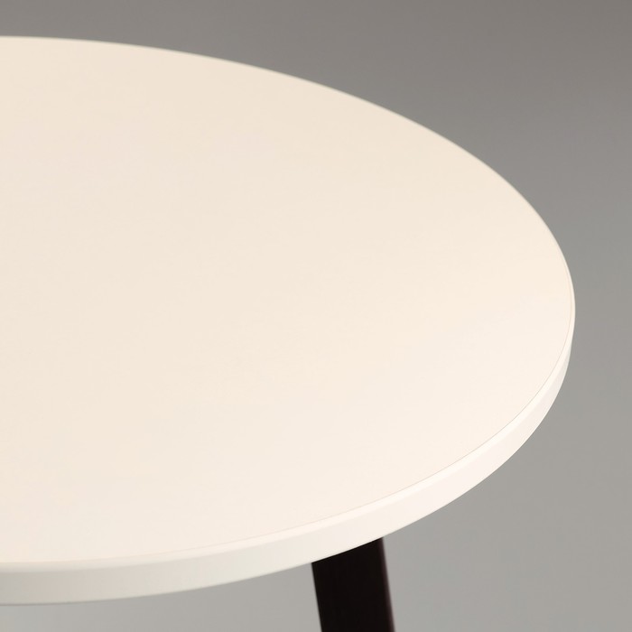 Журнальный столик "Брюгге", D = 45 см, высота 47 см, цвет белый - венге