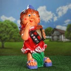 Садовая фигура "Девочка с гармошкой" 20х27х59см - Фото 4