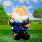 Садовая фигура "Гном-регби" 16х18х35см - Фото 1