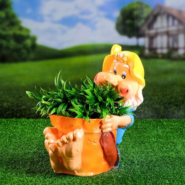 Садовая фигура "Гном с горшком" 29х21х31см - Фото 1