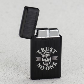 Зажигалка газовая Trust, 3.5 × 6.8 см.